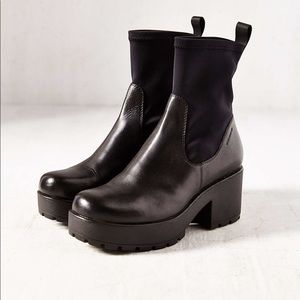 Like NEW Vagabond boots